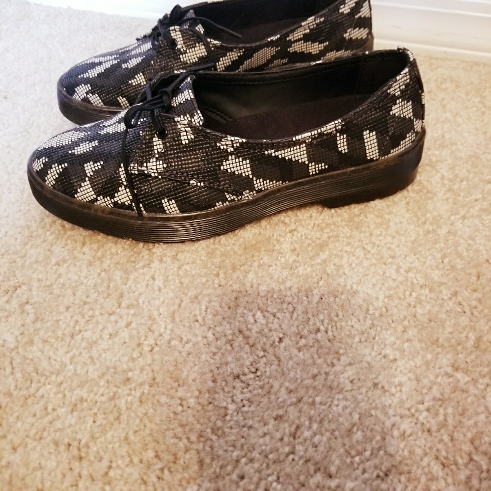 Dr. martens